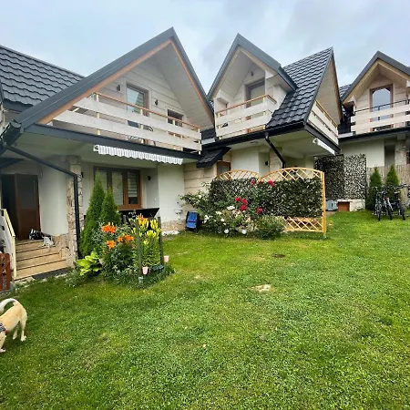 Nad Jeziorem Czorsztynskim Velo Chalet