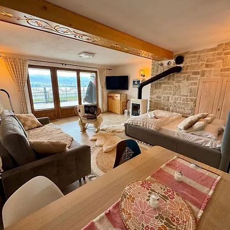 Nad Jeziorem Czorsztynskim Velo * Frydman