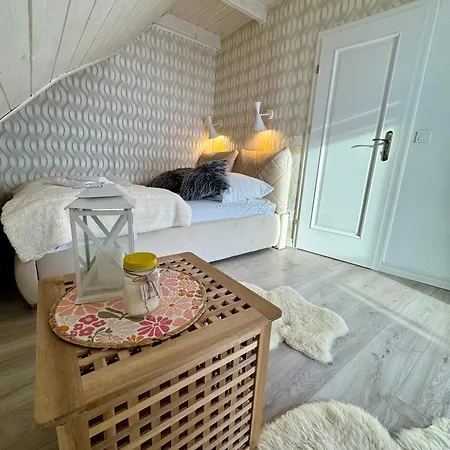 木屋 Nad Jeziorem Czorsztynskim Velo *